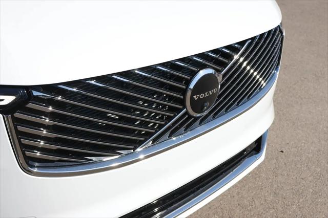 2026 Volvo XC90 Plug-In Hybrid Plus, T8 AWD, Electric/Gasoline, Bright, 6 Seats