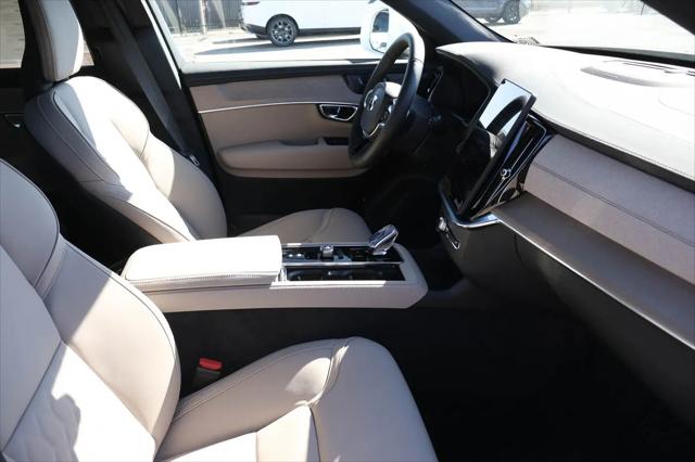 2026 Volvo XC90 Plug-In Hybrid Plus, T8 AWD, Electric/Gasoline, Bright, 6 Seats