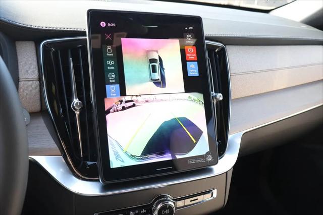 2026 Volvo XC90 Plug-In Hybrid Plus, T8 AWD, Electric/Gasoline, Bright, 6 Seats