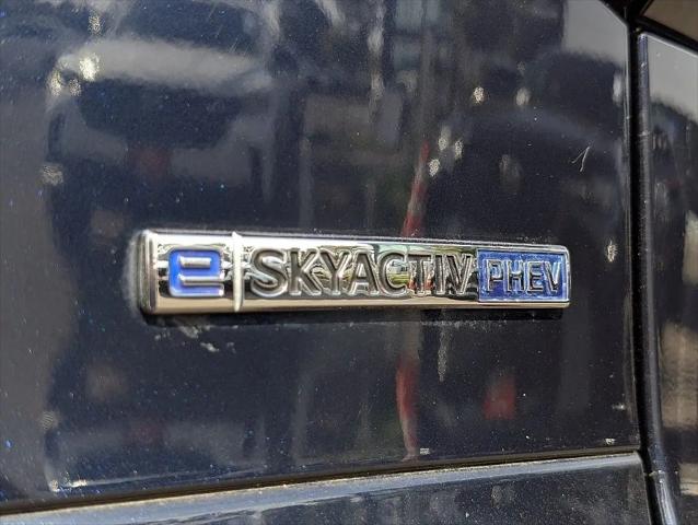 2024 Mazda X-90 Premium
