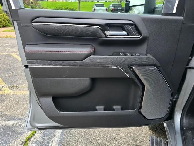 2026 GMC Sierra 2500HD Crew Cab, Standard Bed, AT4X, 4WD