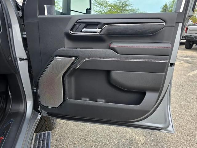 2026 GMC Sierra 2500HD Crew Cab, Standard Bed, AT4X, 4WD