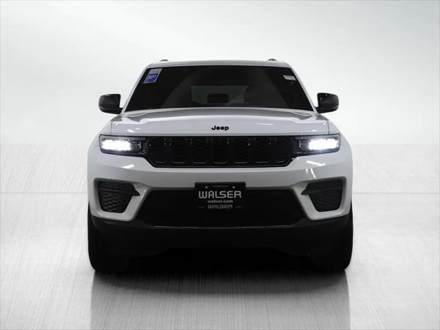 2025 Jeep Grand Cherokee Altitude 4x4
