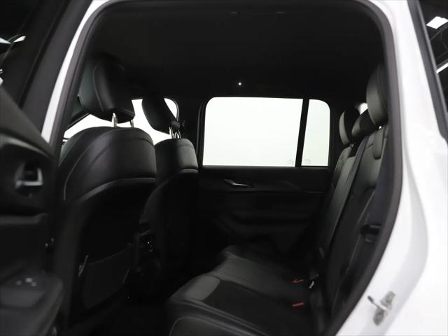 2025 Jeep Grand Cherokee Altitude 4x4