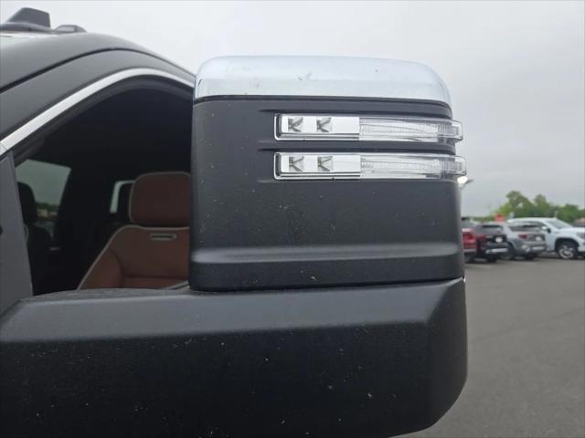 2026 GMC Sierra 2500HD Crew Cab, Standard Bed, Denali Ultimate, 4WD