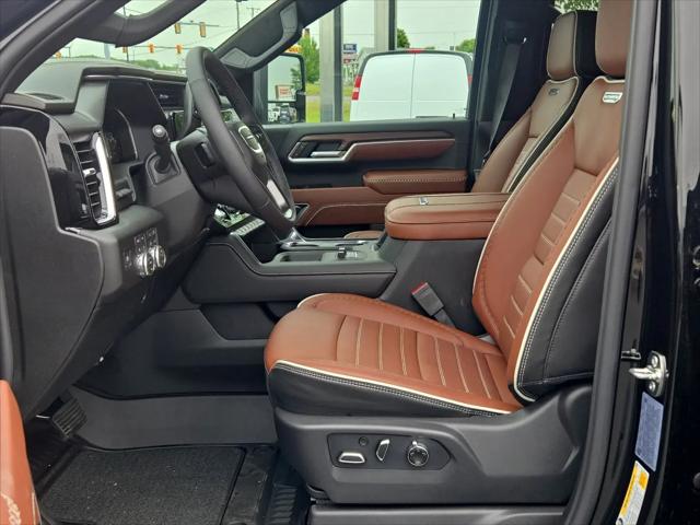 2026 GMC Sierra 2500HD Crew Cab, Standard Bed, Denali Ultimate, 4WD