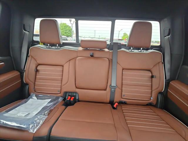 2026 GMC Sierra 2500HD Crew Cab, Standard Bed, Denali Ultimate, 4WD