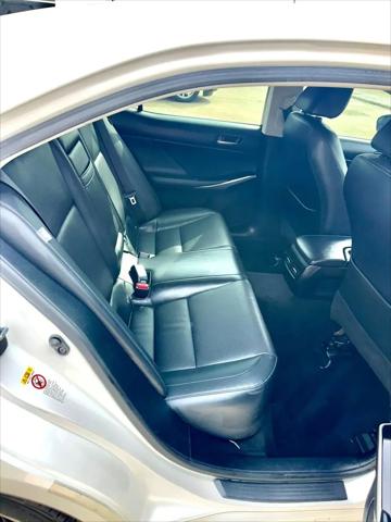 2017 Lexus IS 200t IS Turbo