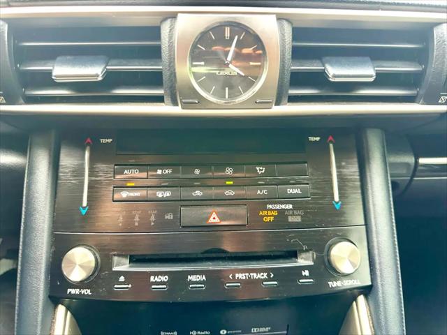 2017 Lexus IS 200t IS Turbo