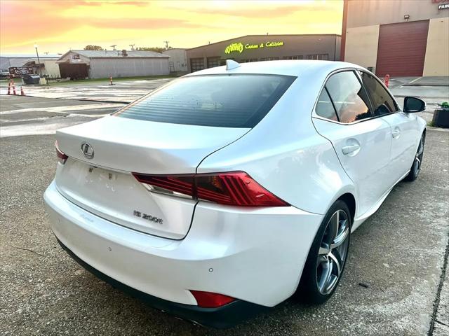 2017 Lexus IS 200t IS Turbo