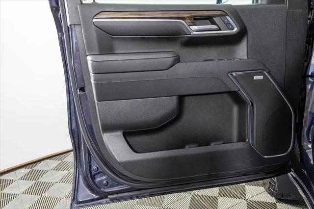 2023 Chevrolet Silverado 1500 4WD Crew Cab Standard Bed RST