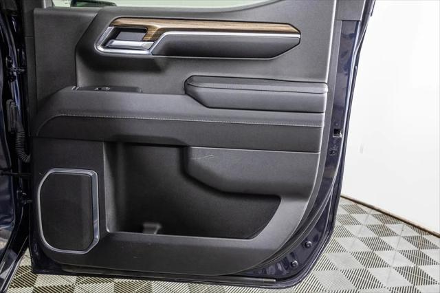 2023 Chevrolet Silverado 1500 4WD Crew Cab Standard Bed RST