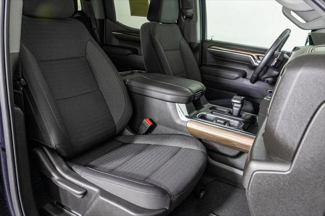 2023 Chevrolet Silverado 1500 4WD Crew Cab Standard Bed RST