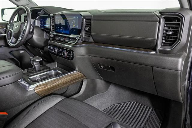 2023 Chevrolet Silverado 1500 4WD Crew Cab Standard Bed RST