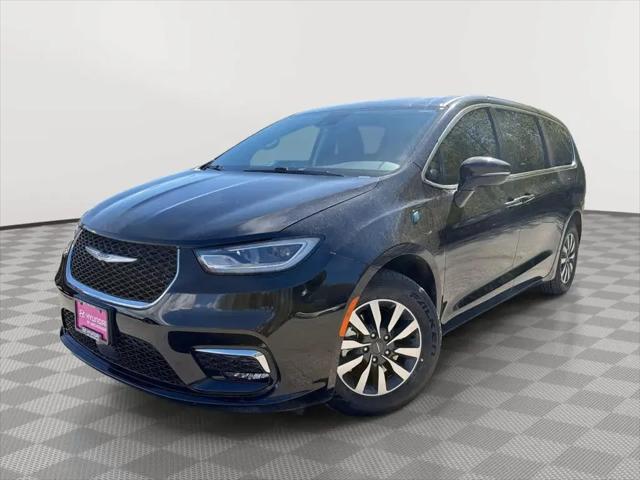 2024 Chrysler Pacifica Hybrid Select for sale in Anchorage, AK