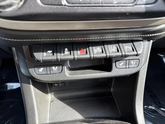 2021 GMC Canyon 4WD Crew Cab Short Box Denali
