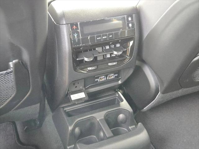 2026 Jeep Grand Cherokee L Altitude 4x2