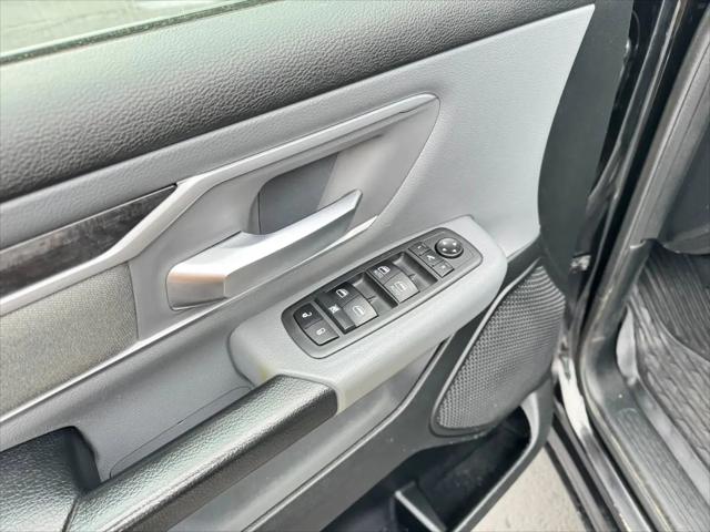 2021 Ram 1500 Big Horn Crew Cab 4x4 6'4" Box