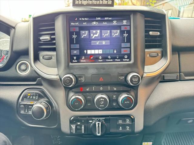 2021 Ram 1500 Big Horn Crew Cab 4x4 6'4" Box