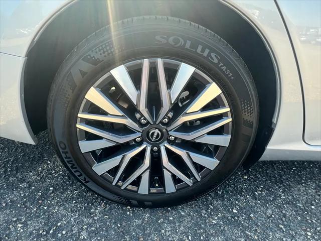 2025 Nissan Altima SV FWD