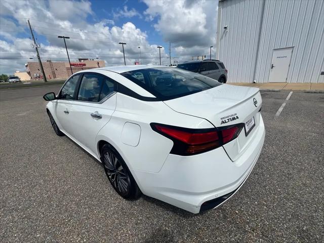 2025 Nissan Altima SV FWD