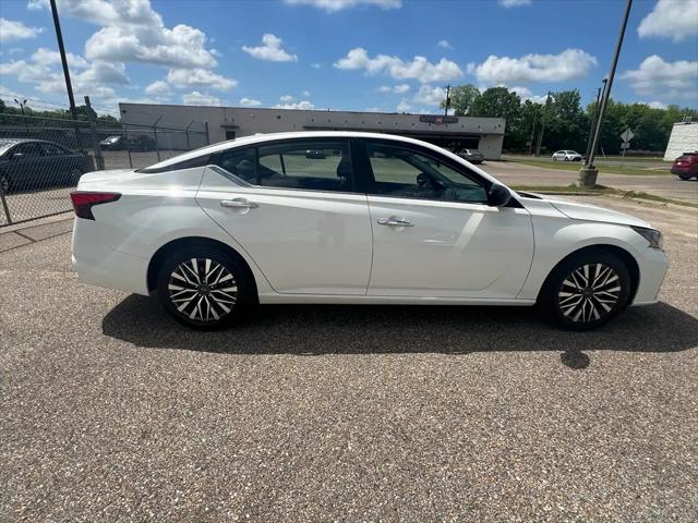 2025 Nissan Altima SV FWD