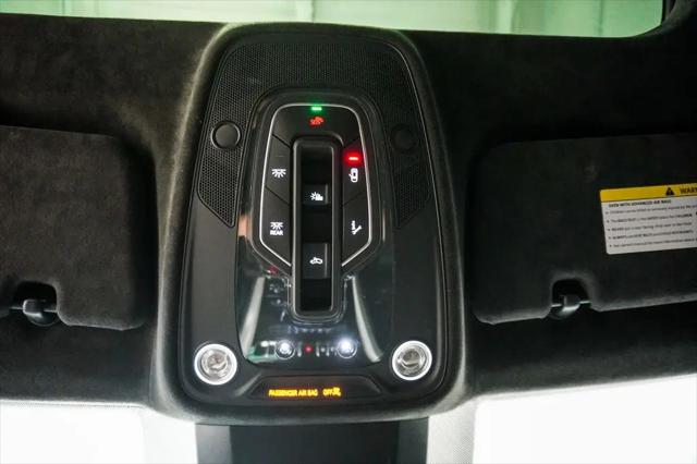 2022 Lamborghini Urus Graphite Capsule