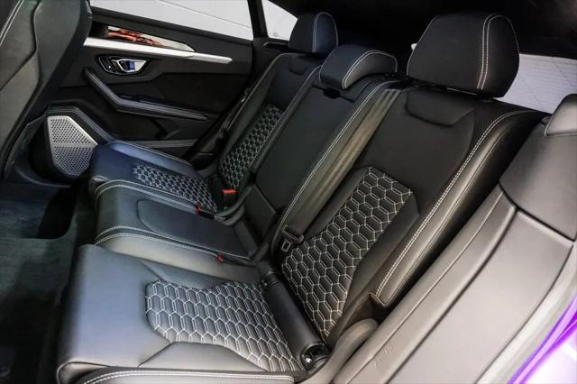 2022 Lamborghini Urus Graphite Capsule