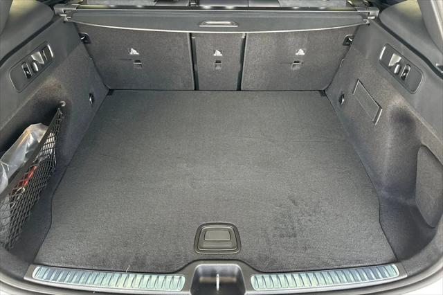 2026 Mercedes-Benz GLC 4MATIC