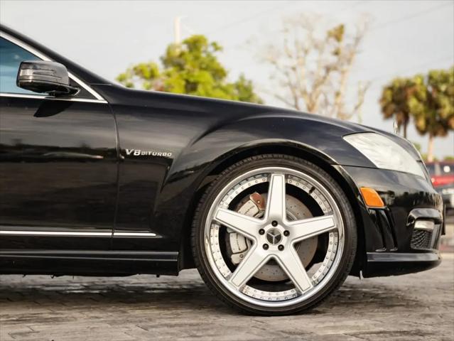 2011 Mercedes-Benz S 63 AMG S 63 AMG