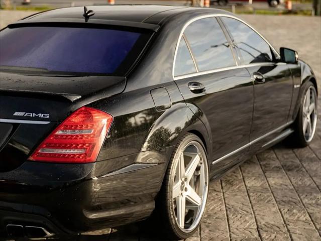 2011 Mercedes-Benz S 63 AMG S 63 AMG