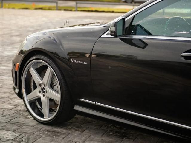 2011 Mercedes-Benz S 63 AMG S 63 AMG