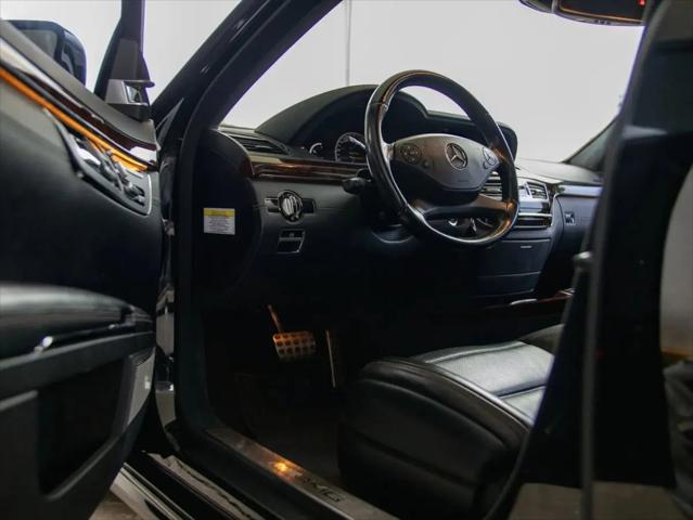 2011 Mercedes-Benz S 63 AMG S 63 AMG