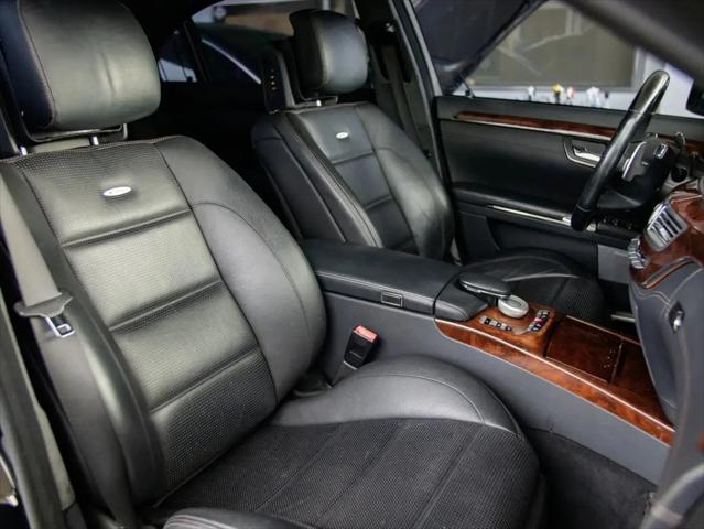 2011 Mercedes-Benz S 63 AMG S 63 AMG
