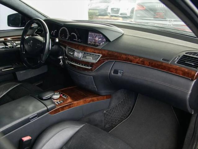 2011 Mercedes-Benz S 63 AMG S 63 AMG