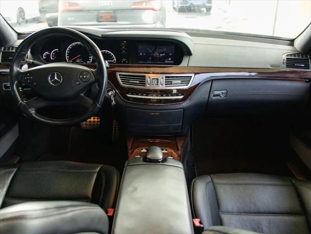 2011 Mercedes-Benz S 63 AMG S 63 AMG