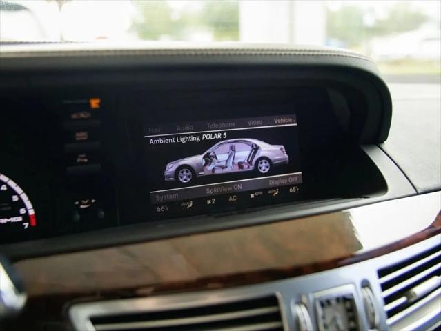 2011 Mercedes-Benz S 63 AMG S 63 AMG