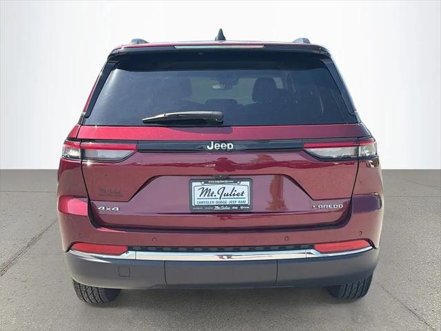 2024 Jeep Grand Cherokee Laredo 4x4