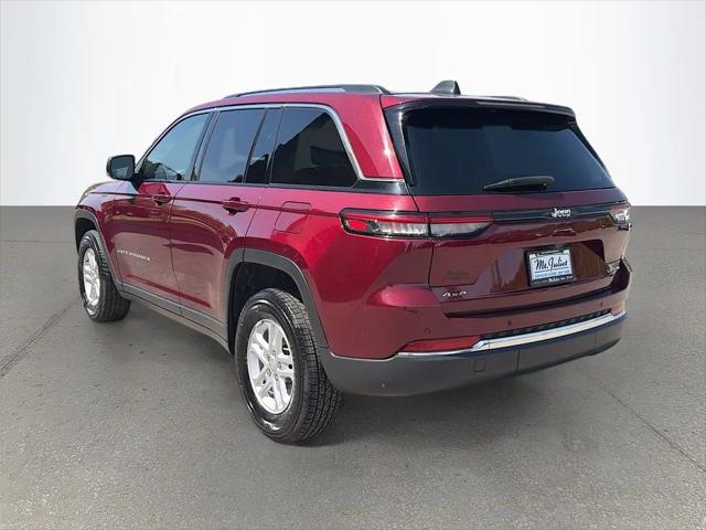 2024 Jeep Grand Cherokee Laredo 4x4