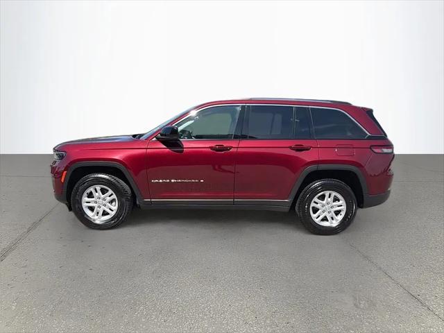 2024 Jeep Grand Cherokee Laredo 4x4
