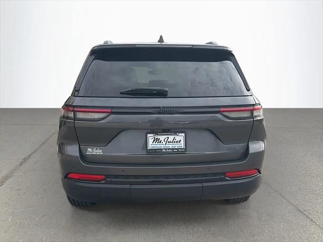 2024 Jeep Grand Cherokee Altitude 4x2