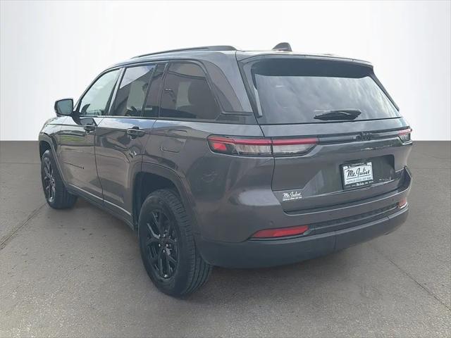 2024 Jeep Grand Cherokee Altitude 4x2