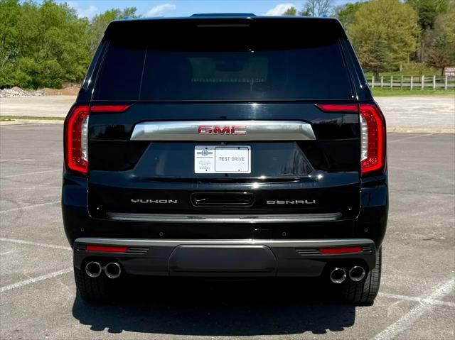 2022 GMC Yukon 4WD Denali