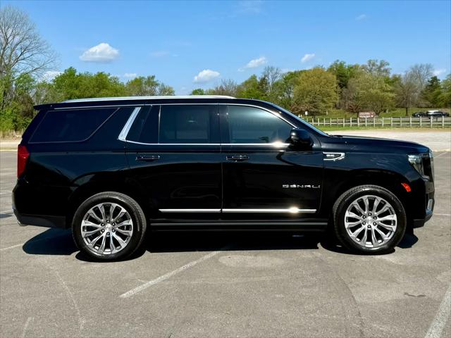 2022 GMC Yukon 4WD Denali