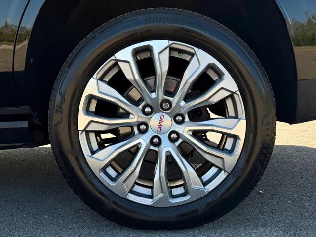 2022 GMC Yukon 4WD Denali