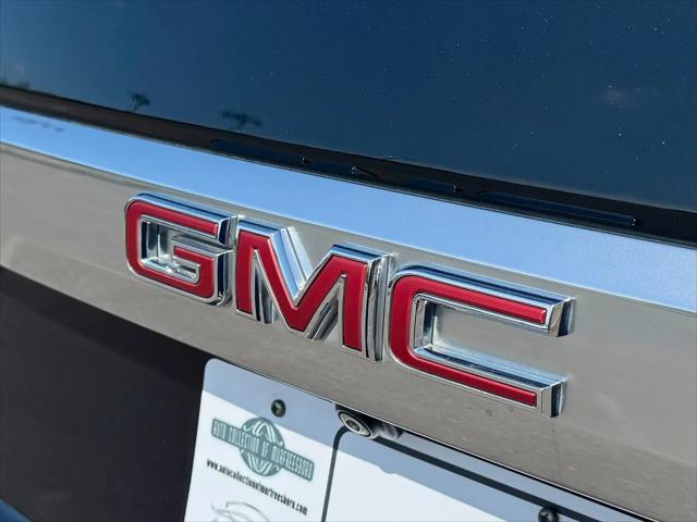 2022 GMC Yukon 4WD Denali