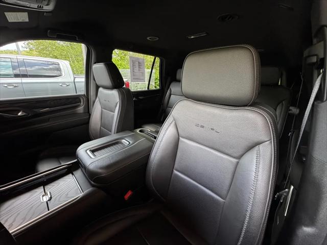 2022 GMC Yukon 4WD Denali