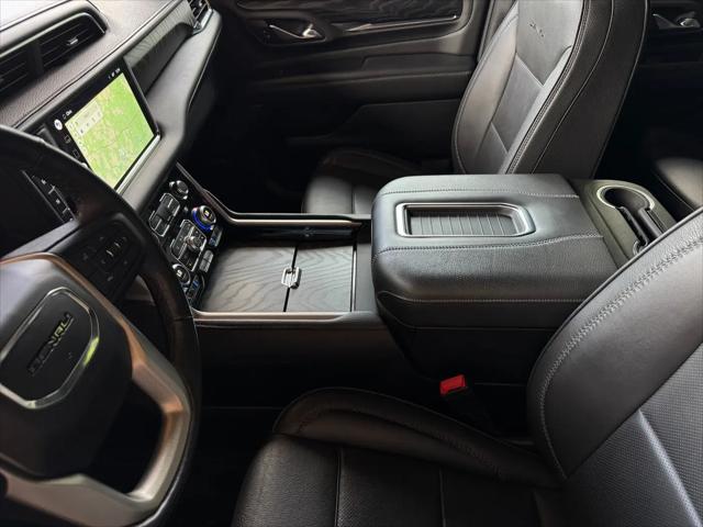 2022 GMC Yukon 4WD Denali