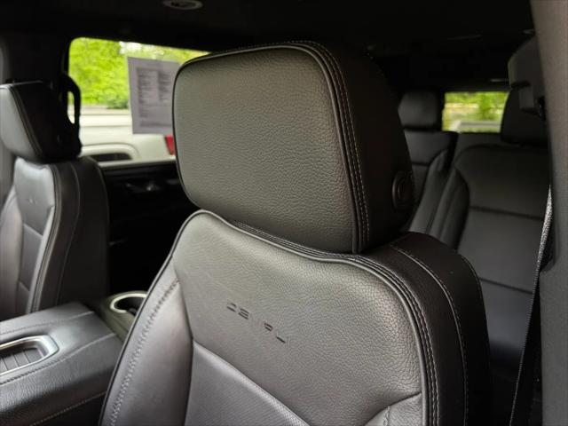 2022 GMC Yukon 4WD Denali