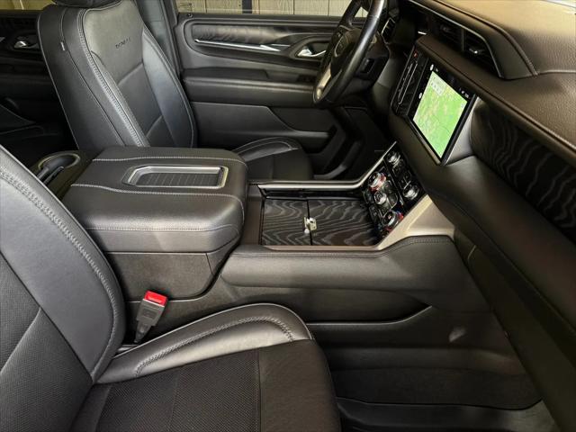 2022 GMC Yukon 4WD Denali